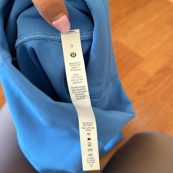 NWOT Wunder Under Train High Rise Tight - Blue Nile - Picture 4 of 5